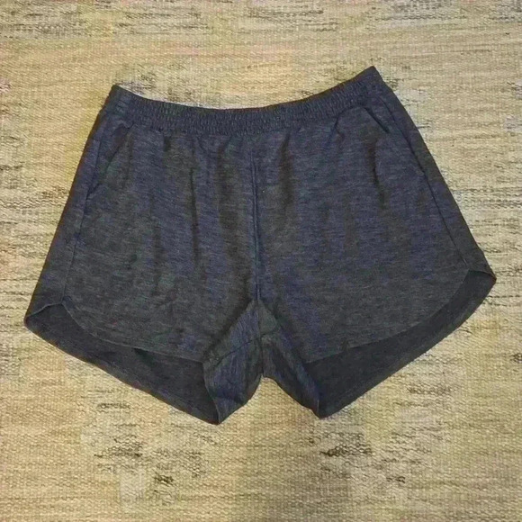 Grey Old Navy Sweater Short - Picture 1 of 3